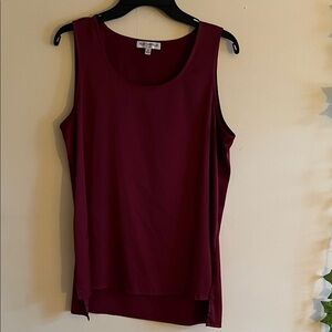 Elegant Burgundy Sleeveless Tank Top